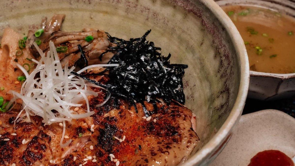 Nou Noodle Bar, satu restoran baru di Singapura untuk makan malam.