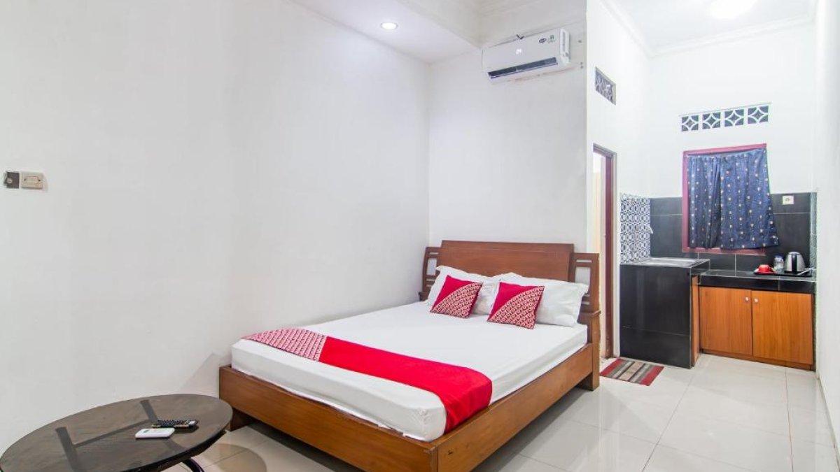 OYO 93691 Minongga, satu hotel dekat Museum Layang-layang.