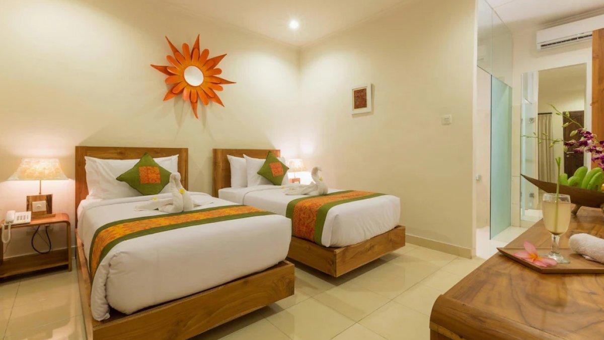 Om Ham Retreat and Resort, satu hotel bintang 4 di Ubud Bali yang menawarkan fasilitas kolam renang dengan tarif inap Rp 500 ribuan.