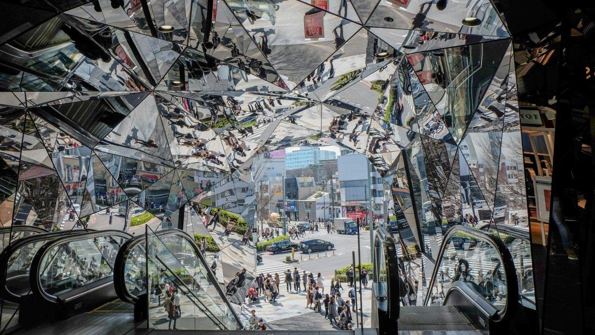 Omotesando, satu tempat wisata di Tokyo Jepang buat merayakan Valentine romantis bareng pasangan.