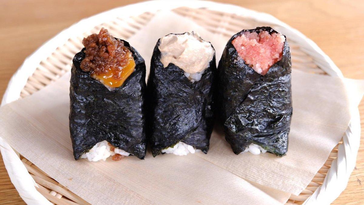 Onigiri Yamataro, satu tempat makan murah di Tokyo Jepang.