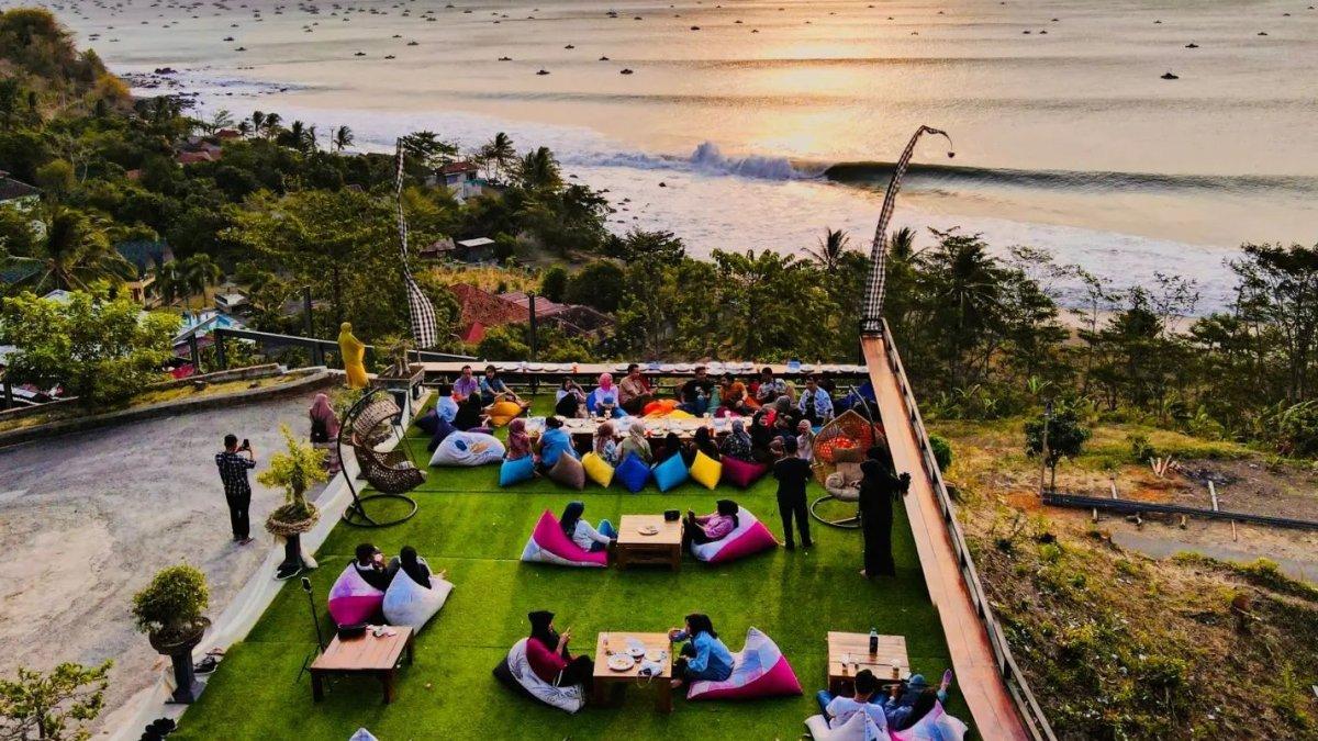wisata laut jawa barat