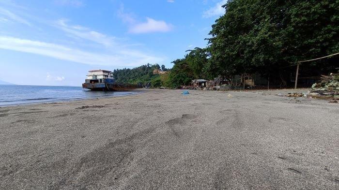 Pantai Bulo di Desa Tateli Dua, Kecamatan Mandolang, Kabupaten Minahasa, Sulawesi Utara (Sulut).