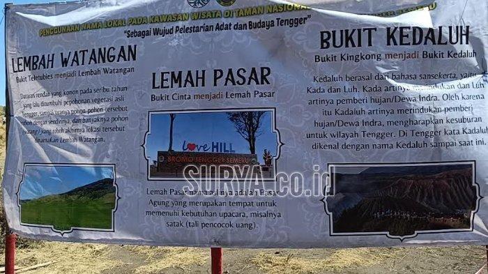 Papan pemberitahuan pengembalian nama 3 spot wisata di sekitar Gunung Bromo.
