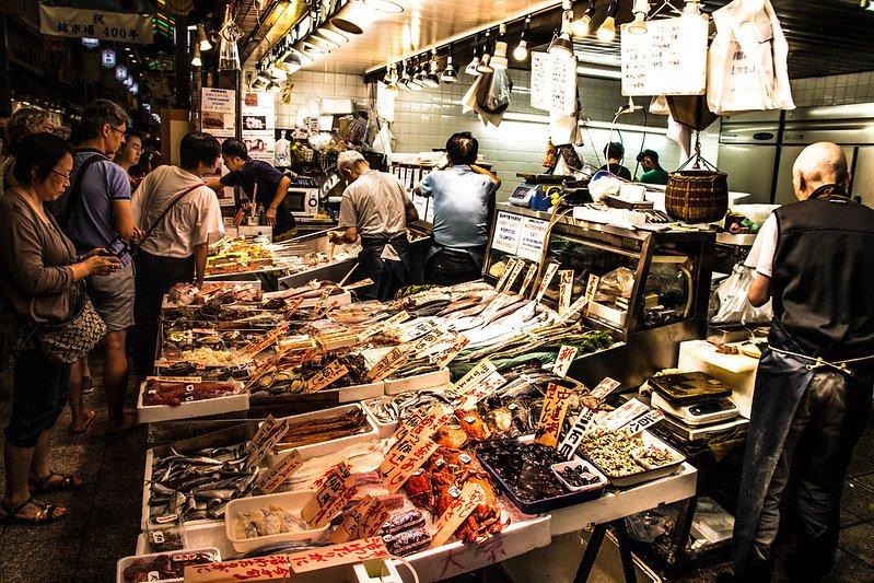 Pasar Nishiki, satu area terbaik untuk berbelanja di Kyoto Jepang