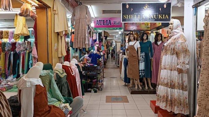 Pasar Petisah, satu tempat terbaik di Medan buat belanja oleh-oleh.