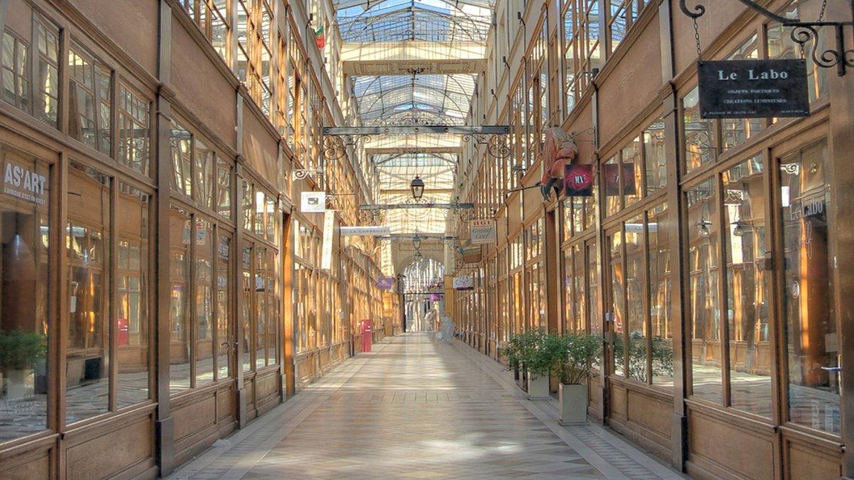 Passage du Grand Cerf, satu tempat wisata di Paris Prancis yang gratis buat kamu kunjungi.