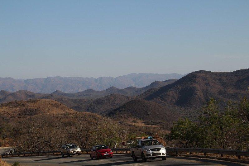 Pegunungan Barberton, satu pegunungan tertua di dunia.