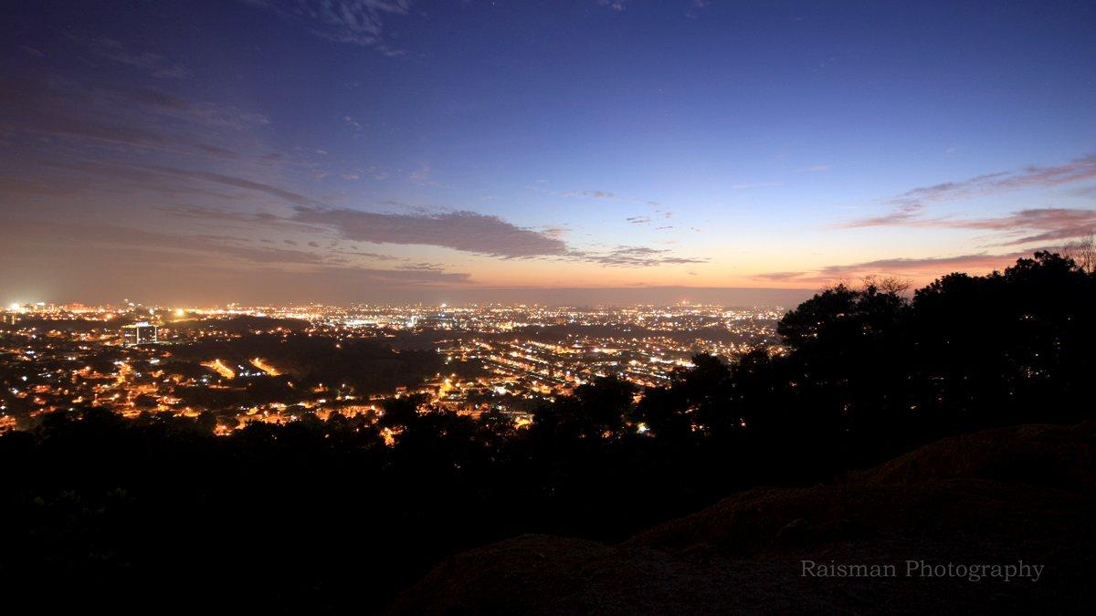 Pemandangan yang diambil dari Bear Hill, Melaka, Malaysia