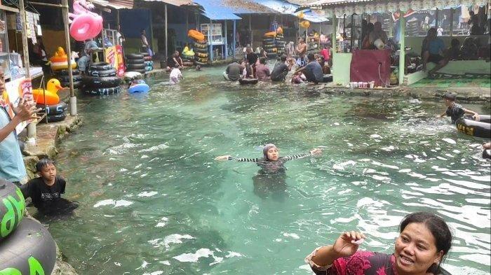 Pemandian Alam Karang Anyer ada di Desa karang Rejo, Gunung Maligas, Simalungun, Sumatera Utara.