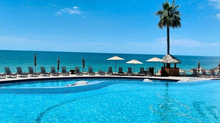 Pemandian air hangat di Sonoran Sea Resort, Meksiko. Pasangan suami istri terkena sengatan listrik ketika sedang di pemandian air panas sebuah resor mewah.