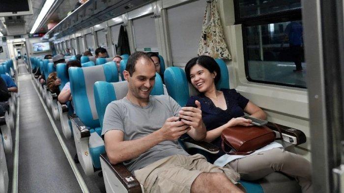 Penumpang kereta api.