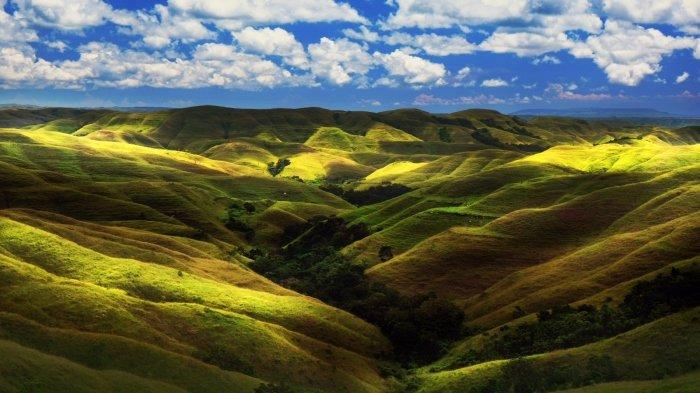 Pesona Bukit Wairinding di Pulau Sumba, Nusa Tenggara Timur (NTT) yang menakjubkan.