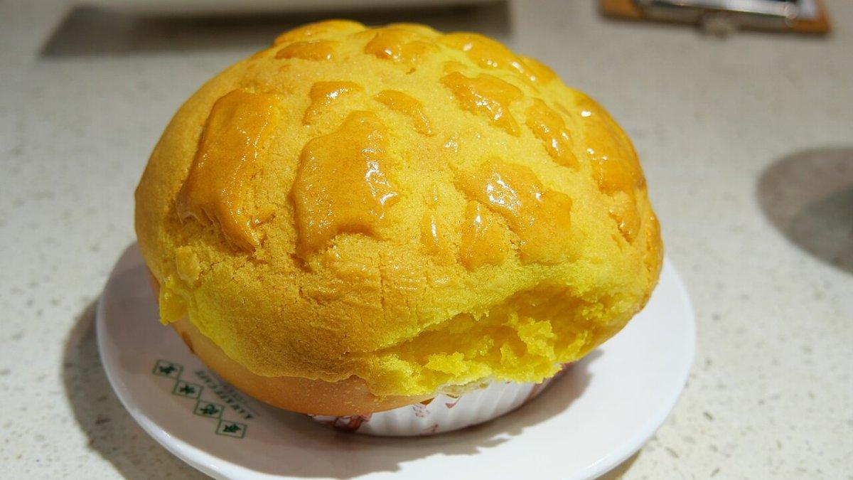 Pineapple bun, satu sarapan enak dii China yang wajib kamu coba saat liburan ke sana.