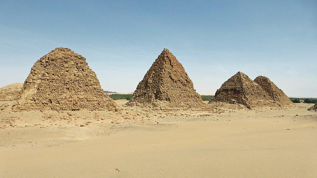 Piramida Kerajaan Napata, Nuri, Sudan