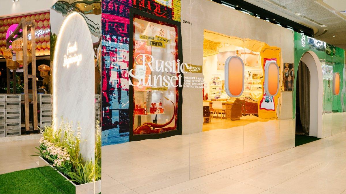 Plaza Singapura, satu mal terbaik di Singapura buat kamu yang mau berburu oleh-oleh unik.