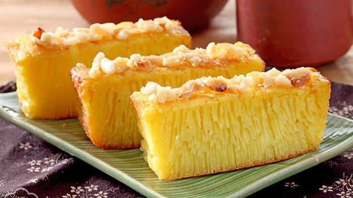 Kue bika ambon, camilan favorit khas Medan.