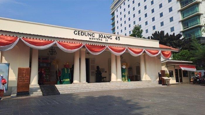 Potret Gedung Joang 45, Cikini, Menteng, Jakarta Pusat yang pernah jadi markas pemuda Menteng 31, sebelumnya merupakan hotel bangsawan.