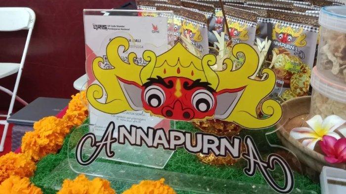 Produk camilan yang dijual di Annapurna Kecamatan Blahbatuh, Gianyar, Bali.