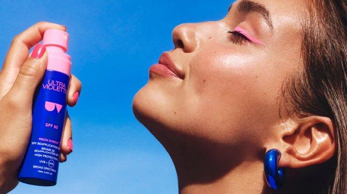 Produk sunscreen atau tabir surya dari Ultra Violette Preen Screen SPF 50 Reapplication Mist