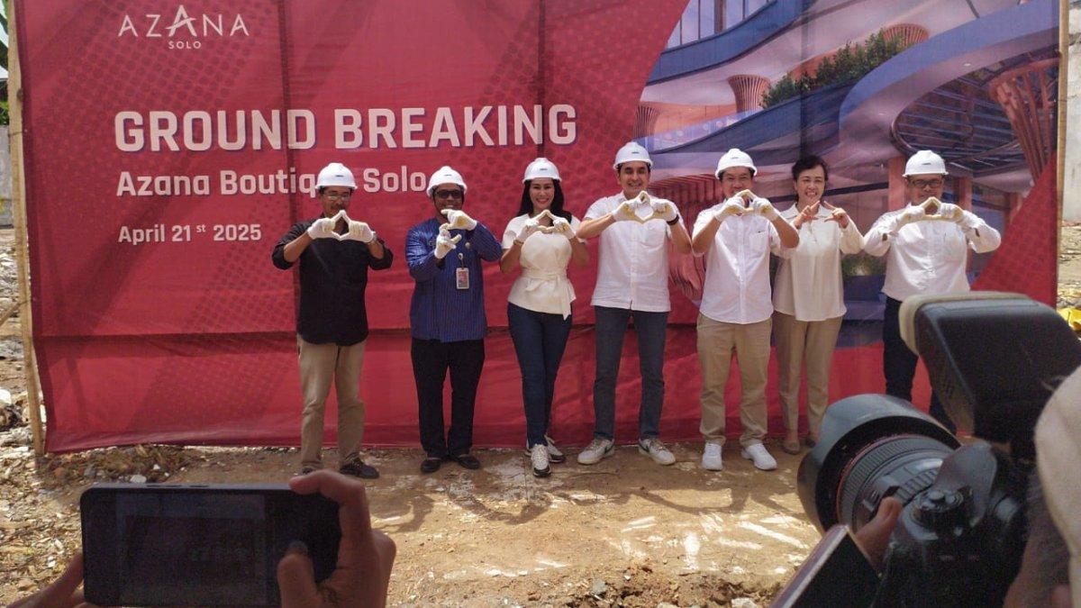 Prosesi groundbreaking Azana Boutique Hotel Solo