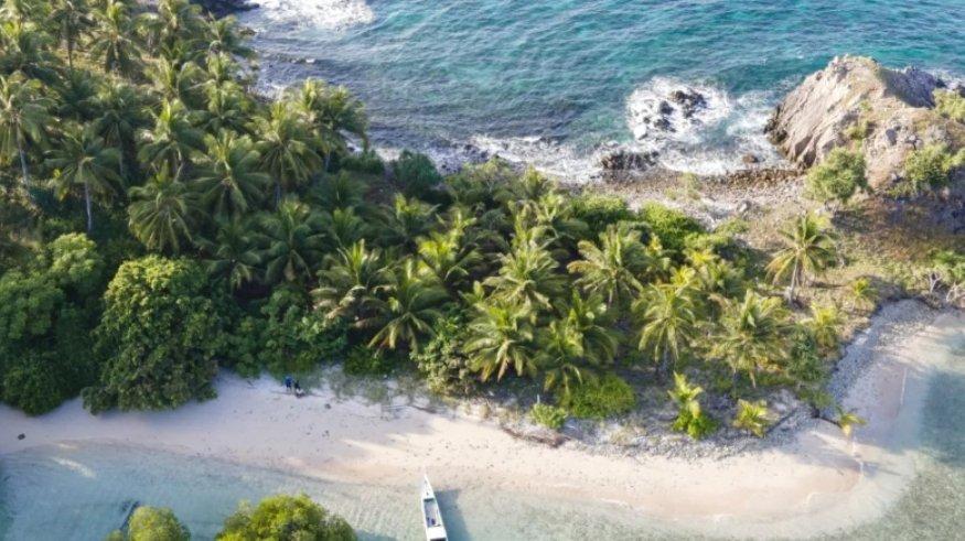 Pulau Bembe.