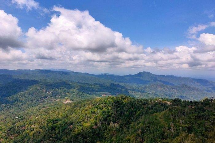 Puncak Widosari di Tritis, Ngargosari, Samigaluh, Kabupaten Kulon Progo, Jogja.
