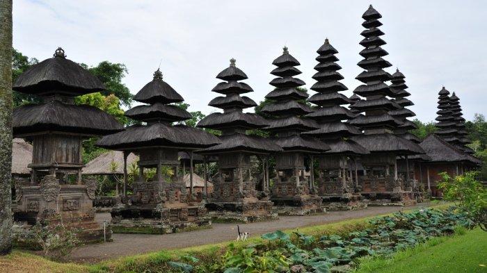 Pura Taman Ayun di Badung, Bali yang cocok dikunjungi untuk liburan akhir pekan.