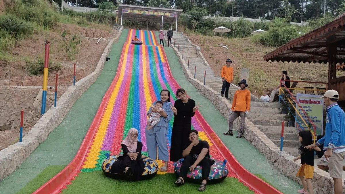 Rainbow Slide Kemiling, Bandar Lampung, Lampung.