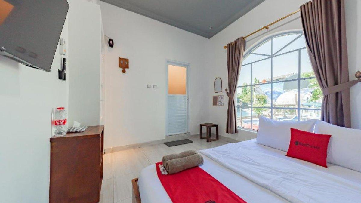 RedDoorz @ Niagara Waterpark, satu hotel murah di Purwakarta, Jawa Barat.