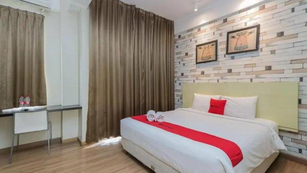 Ilustrasi tipe kamar yang ada di RedDoorz Plus @ Riverside Malang