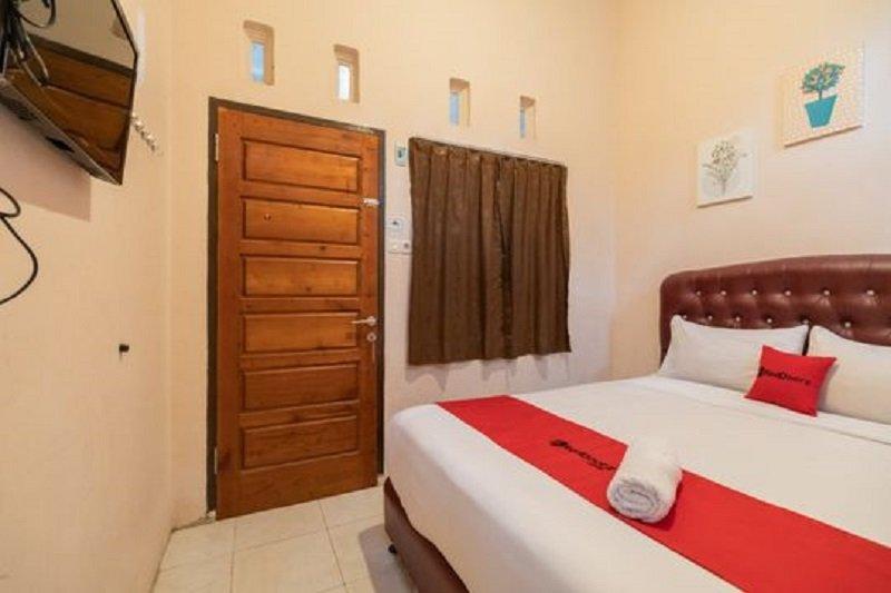 RedDoorz Syariah @ D’Ostha Residence, satu hotel murah di Bukittinggi, Sumatera Barat