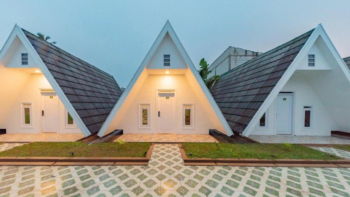 RedDoorz Syariah Plus near Sukabumi Station buat diinapi.