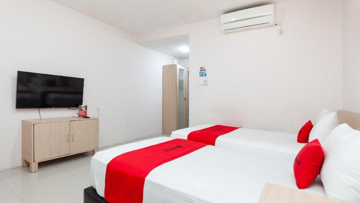 RedDoorz Syariah near Banda Aceh Convention Hall