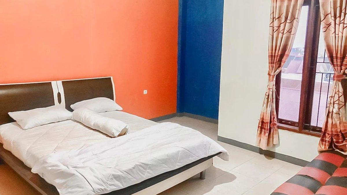 Ilustrasi tipe kamar yang ada di RedDoorz Syariah near Jalan Jakarta Samarinda