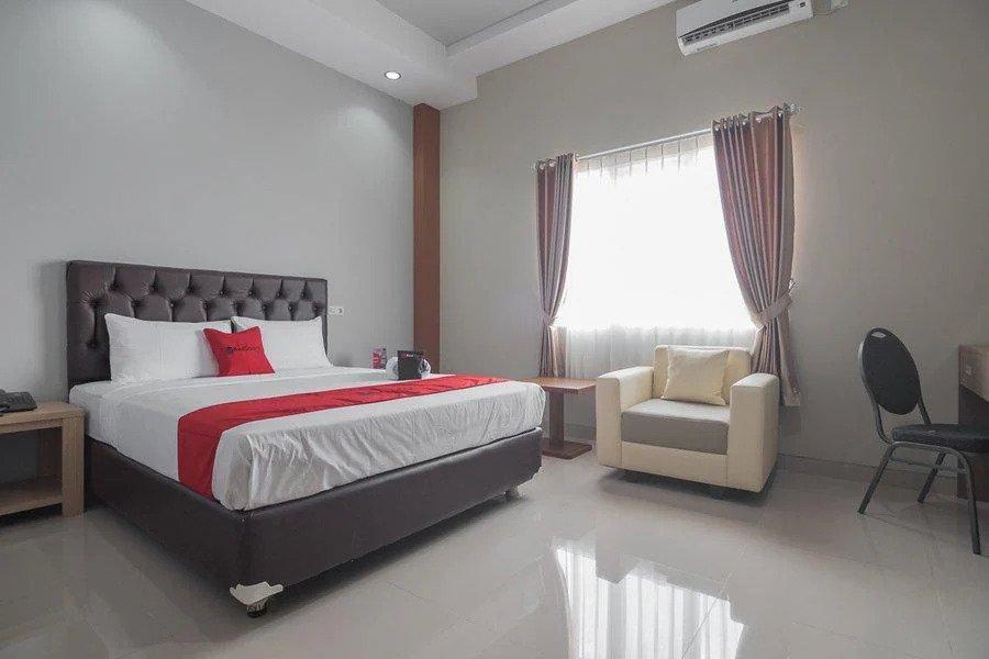 Ilustrasi tipe kamar yang ada di RedDoorz near Islamic Center Samarinda