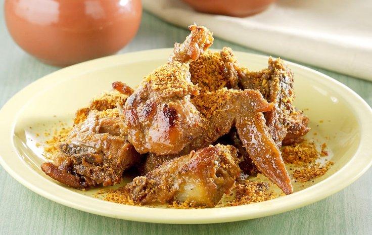 Ayam masak serundeng.