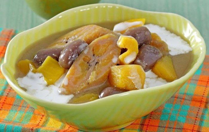 Ilustrasi kolak pisang. Pembeli rela antre demi bisa menikmati kolak yang lagi viral di Mangga Besar, Tamansari, Jakarta Barat, Senin.