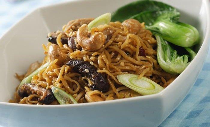 Mie goreng kungpao.