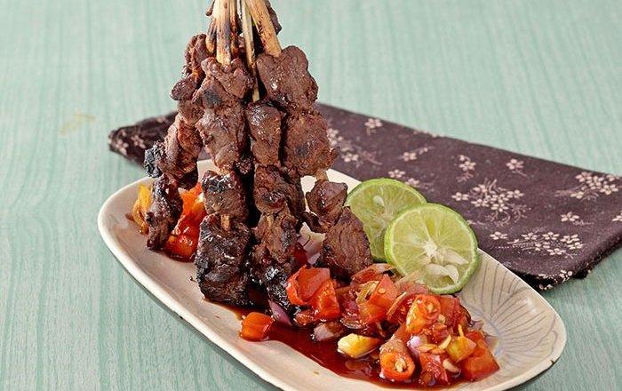 Sate kambing.