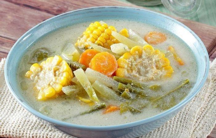 Sayur lodeh jagung.