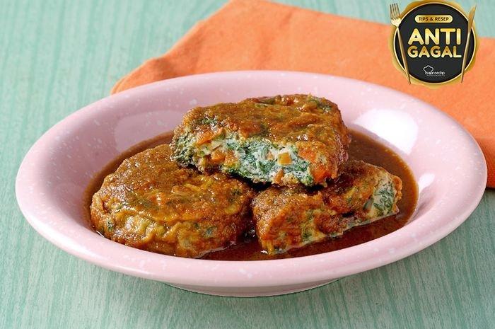 Telur dadar sayur bumbu semur.