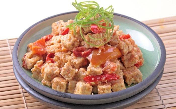 Tempe masak cabai kemiri.
