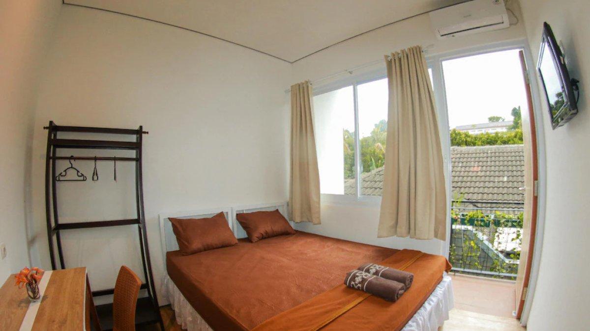 Rion Hostel Bogor, satu hotel bintang 3 terbaik di Bogor Jawa Barat buat staycation.