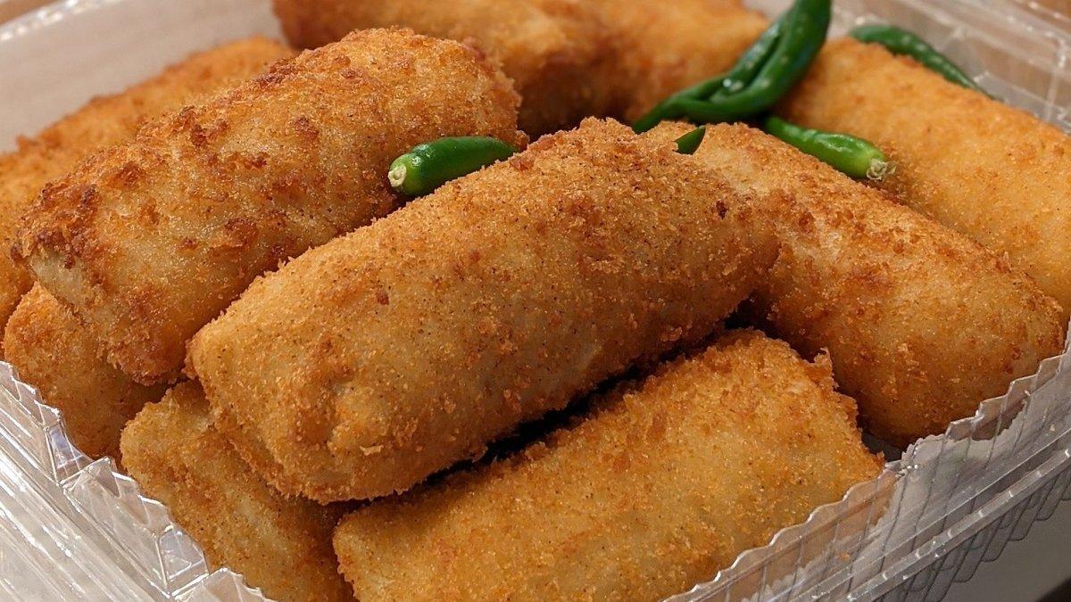 Risoles, satu gorengan yang cocok dinikmati saat berbuka puasa.