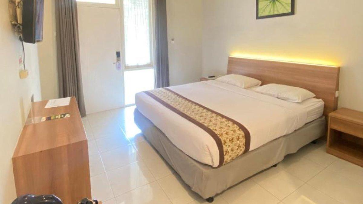 Ilustrasi tipe kamar yang ada di Riverstone Hotel and Cottage