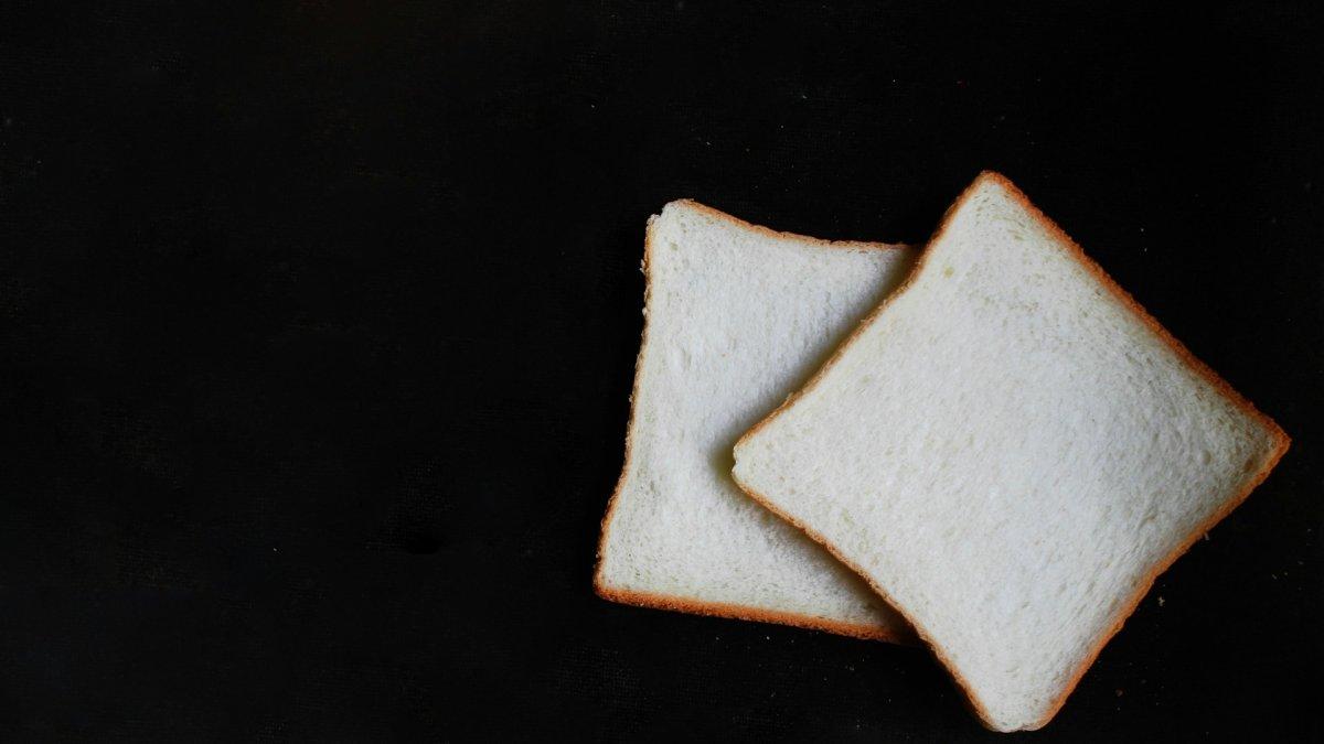 Roti putih, satu makanan terbuat buat sarapan yang sebaiknya kamu hindari.