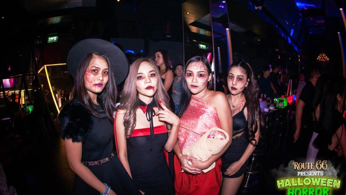 Route 66, satu klub malam terbaik di Bangkok Thailand.