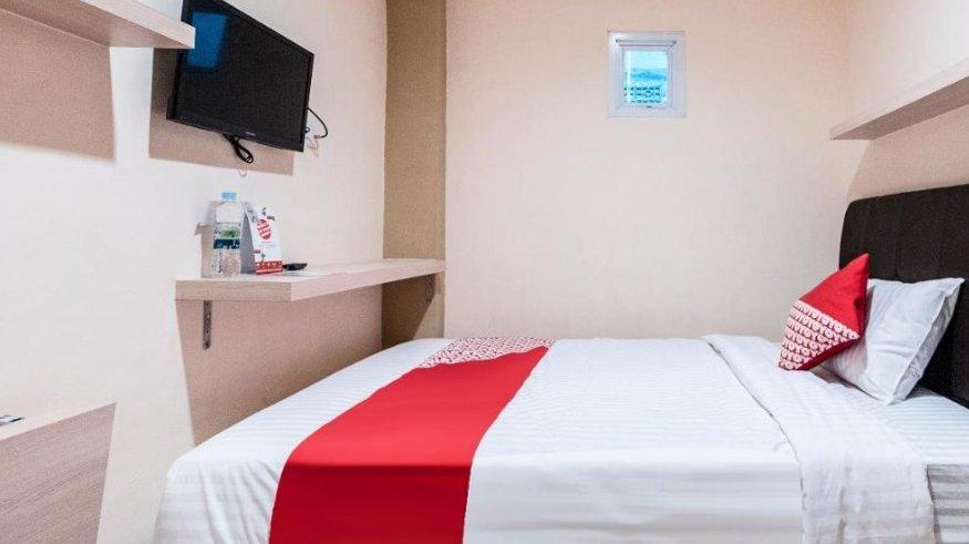 SUPER OYO 478 Balcon Biru, hotel murah dekat JIExpo Kemayoran.