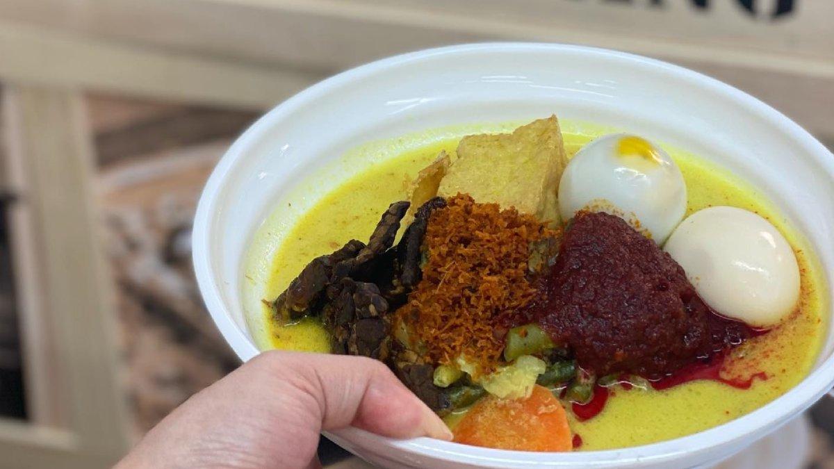 Sabar Menanti, satu restoran tertua di Singapura yang bisa kamu kunjungi.